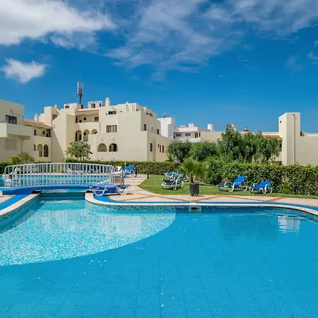 Апартаменты Akisol Eris